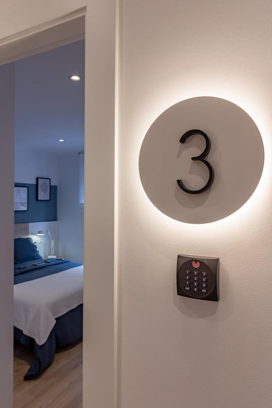 Room4You By Asturias Holidays Oviedo Dış mekan fotoğraf